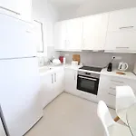 Aria, Maisonette In Nyaraló *